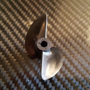 Hélice Graupner 2317.48 droite