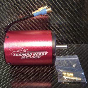 Léopard Brushless LPB 5674-1050 KV