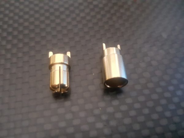 Prise connecteur or PK 6 mm a souder