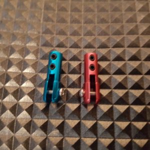 Chape Anodisé bleu et rouge