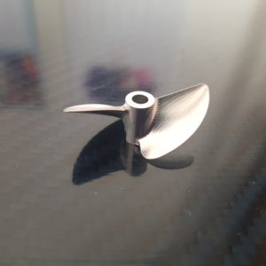 Hélice 4mm X 36 revers